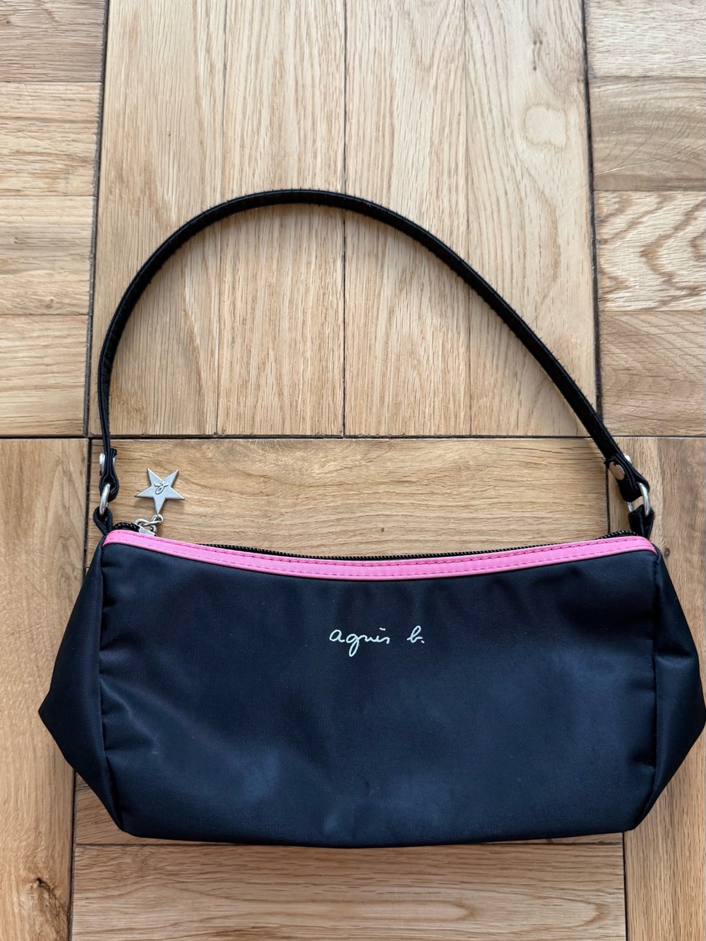 Black Shoulder Bag with Pink Zip Accent Y2K
